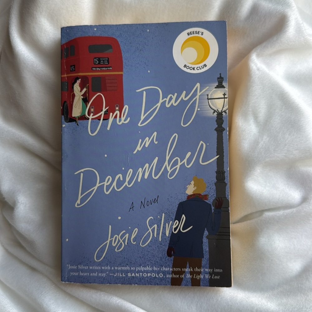 One Day In December by Josie Silver Paperback Romance Book. - Picture 3 of 13